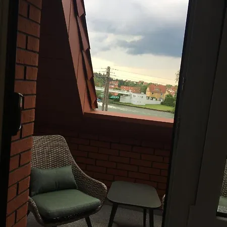 Avanti , W Centrum Przy Jeziorze I Promenadzie, Sniadanie , Obiad Lub Obiadokolacja Bed and breakfast