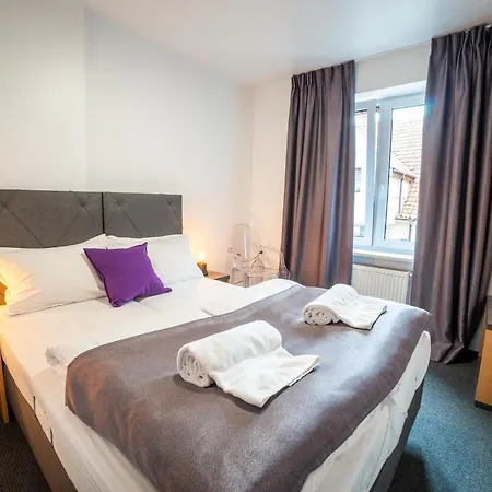 Avanti , W Centrum Przy Jeziorze I Promenadzie, Sniadanie , Obiad Lub Obiadokolacja Bed and breakfast Mikołajki