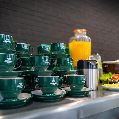 Alojamento de Acomodação e Pequeno-almoço Avanti , W Centrum Przy Jeziorze I Promenadzie, Sniadanie , Obiad Lub Obiadokolacja