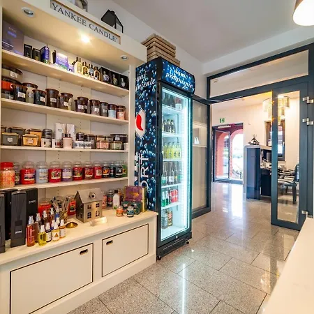 Bed and breakfast Avanti , W Centrum Przy Jeziorze I Promenadzie, Sniadanie , Obiad Lub Obiadokolacja Mikołajki