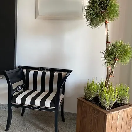 Bed and breakfast Avanti , W Centrum Przy Jeziorze I Promenadzie, Sniadanie , Obiad Lub Obiadokolacja 3*